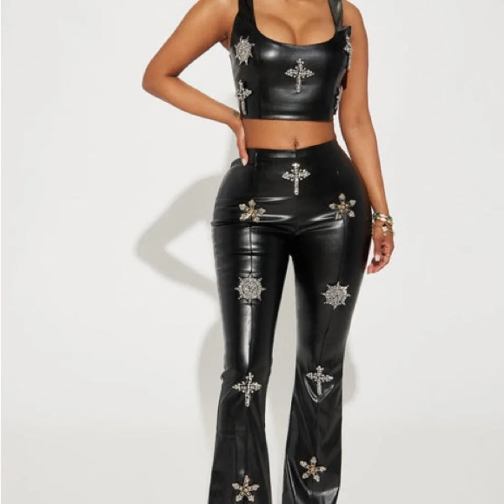 Black Embellished Faux Leather Women's Pant Set - 1X - Picture 1 of 5